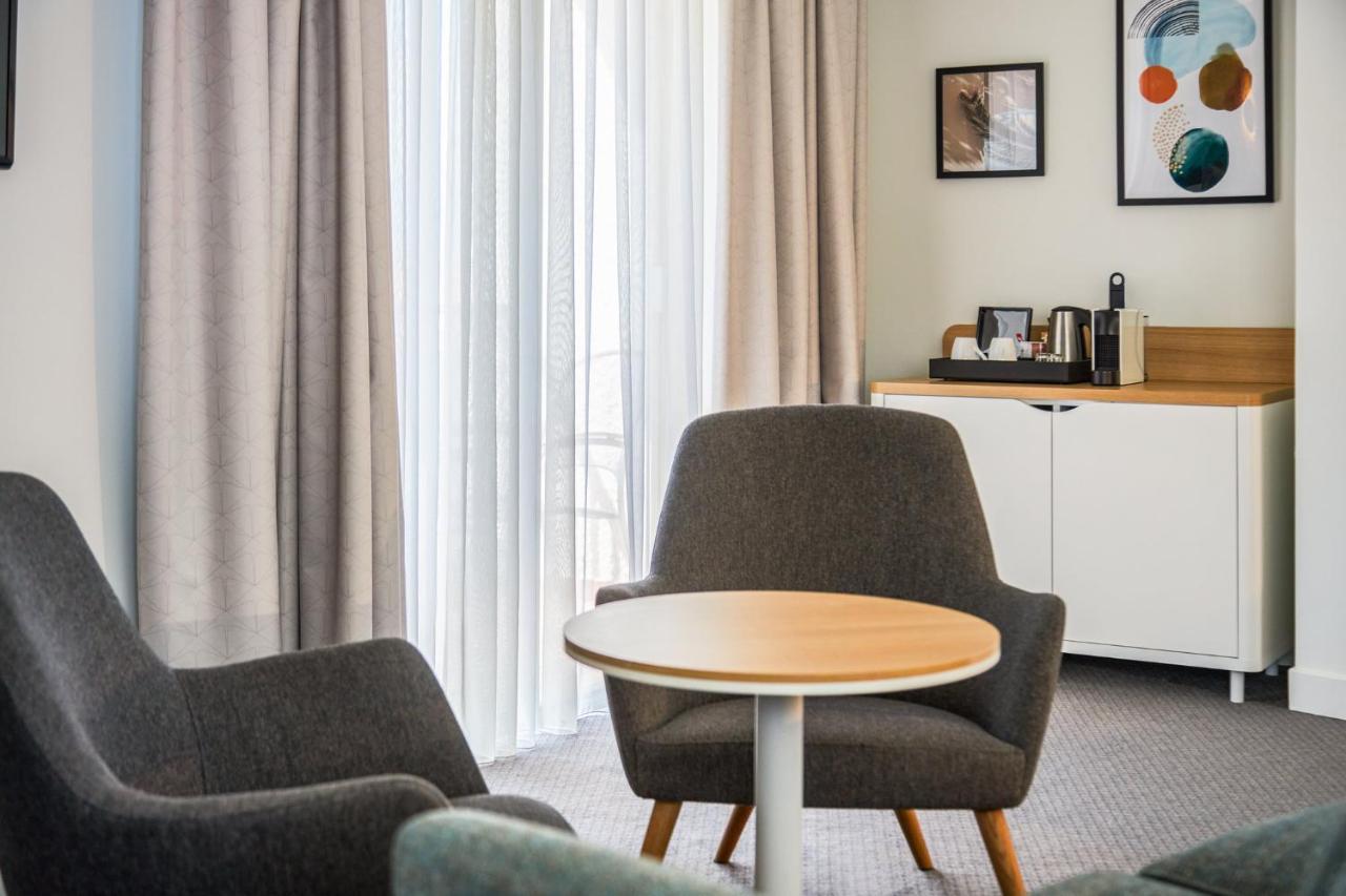 Holiday Inn Perpignan, An Ihg Hotel Ngoại thất bức ảnh