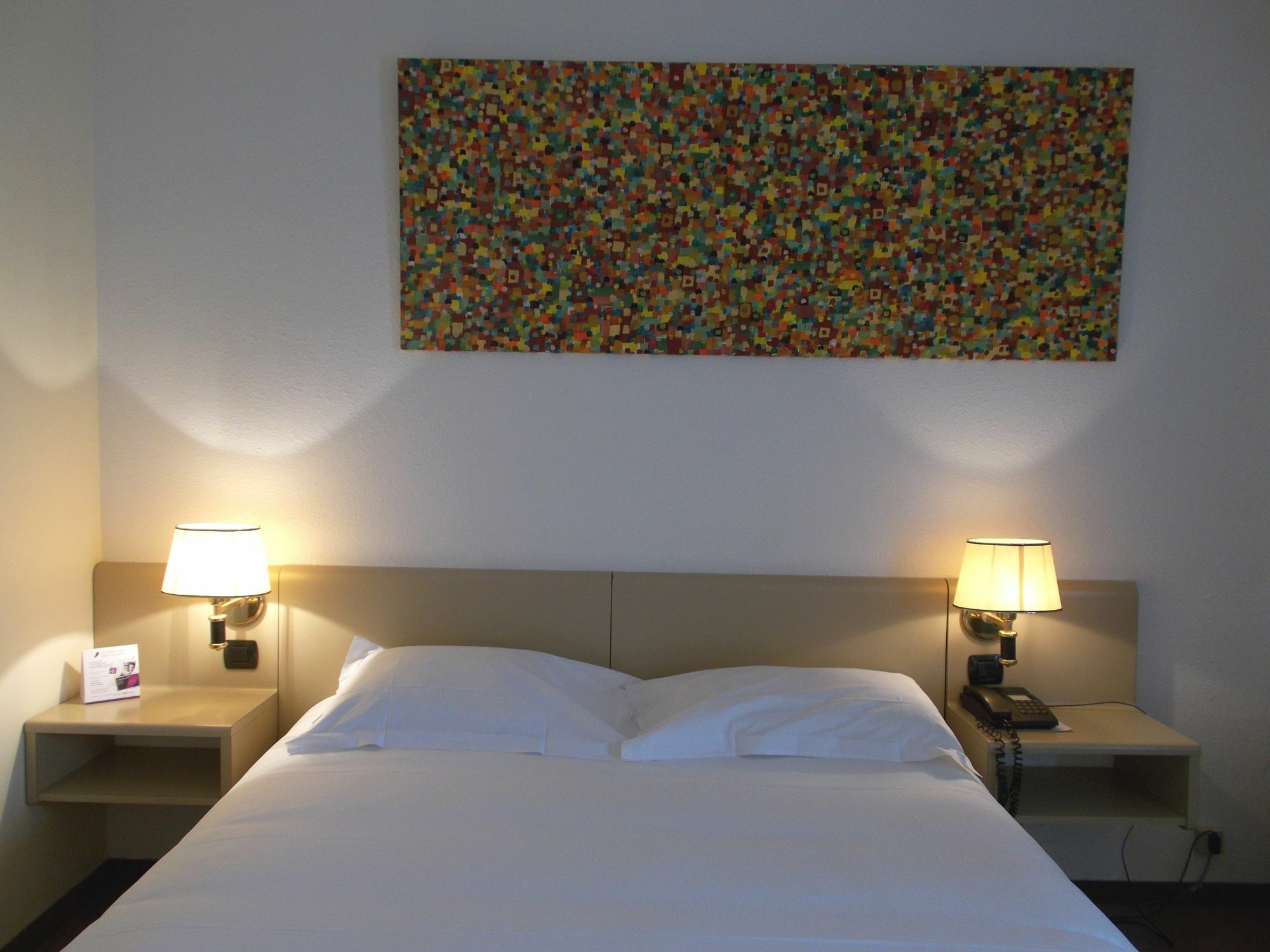 Holiday Inn Perpignan, An Ihg Hotel Ngoại thất bức ảnh